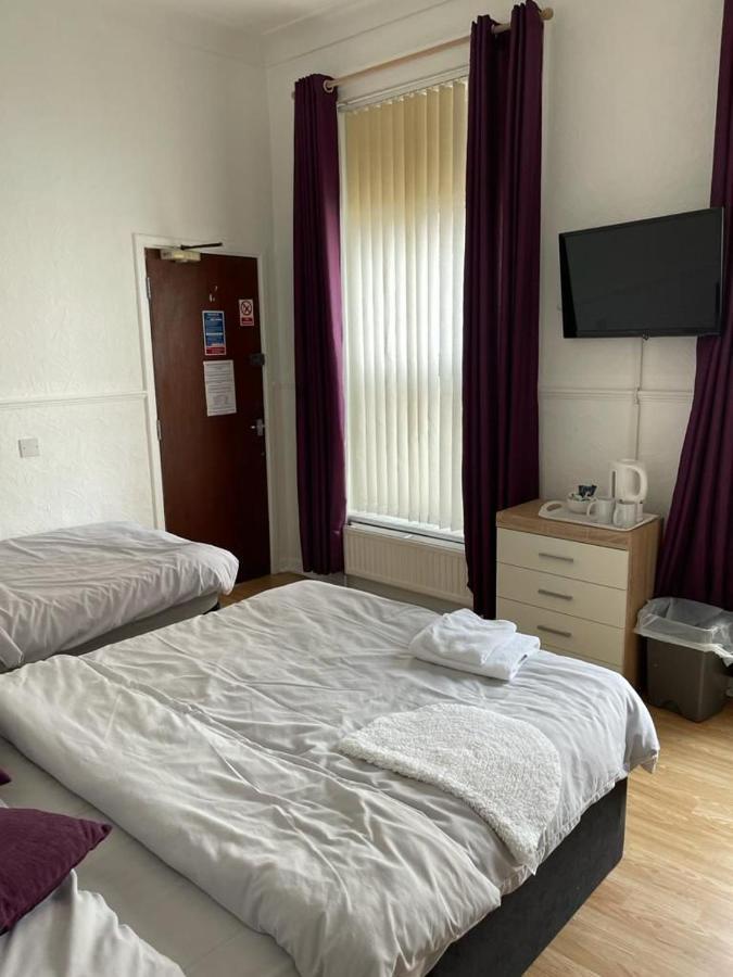 Park View Hotel And Guest House St Helens  Buitenkant foto